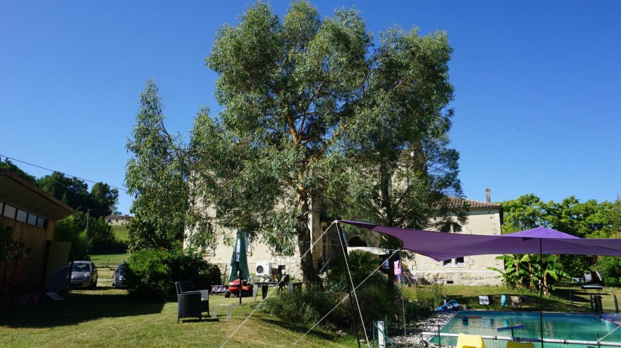 La Vieille Ecole Bed & Breakfast Bourgougnague Екстериор снимка