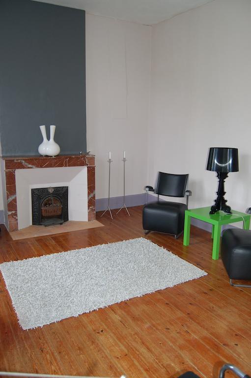 La Vieille Ecole Bed & Breakfast Bourgougnague Екстериор снимка
